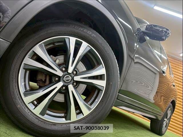 Nissan X-TRAIL 2019-07 5883443-11