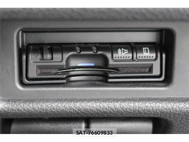 Nissan X-TRAIL 2017-10 6248537-3