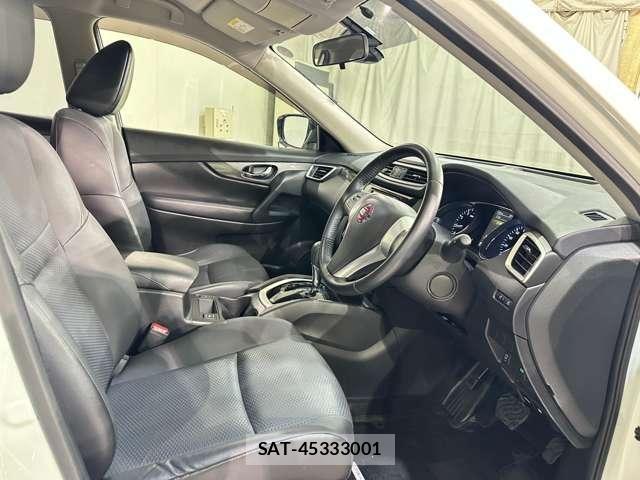 Nissan X-TRAIL 2016-02 6277743-9