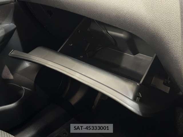 Nissan X-TRAIL 2016-02 6277743-23