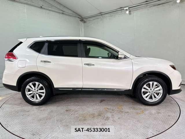 Nissan X-TRAIL 2016-02 6277743-4
