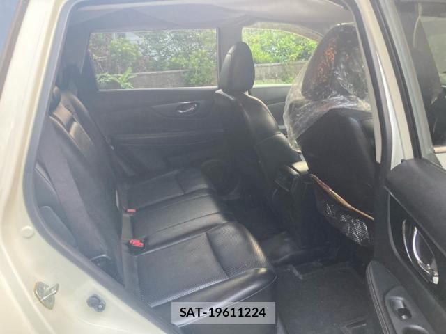 Nissan X-TRAIL 2015-05 6615868-15