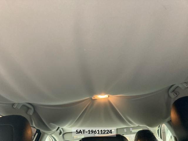 Nissan X-TRAIL 2015-05 6615868-17