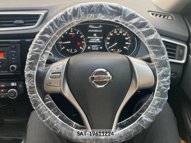 Nissan X-TRAIL 2015-05 6615868-19