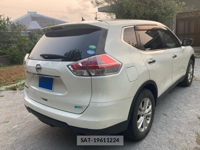 Nissan X-TRAIL 2015-05 6615868-3