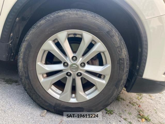 Nissan X-TRAIL 2015-05 6615868-5