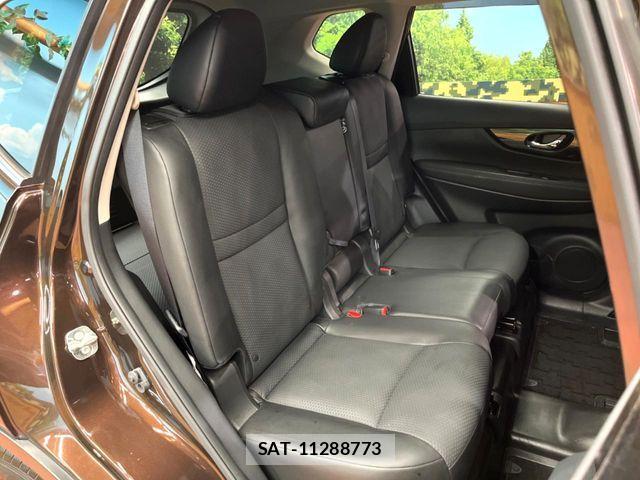 Nissan X-TRAIL 2018-03 6674243-11