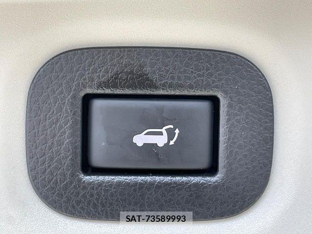 Nissan X-TRAIL 2018-02 6674245-6