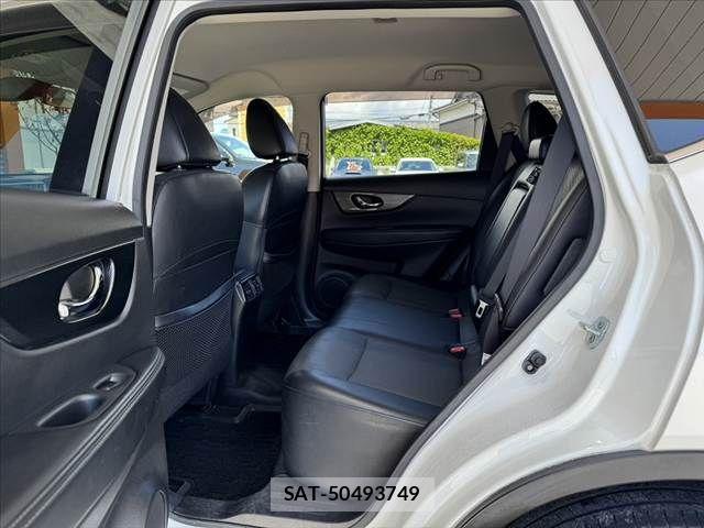 Nissan X-TRAIL 2015-10 6678870-18
