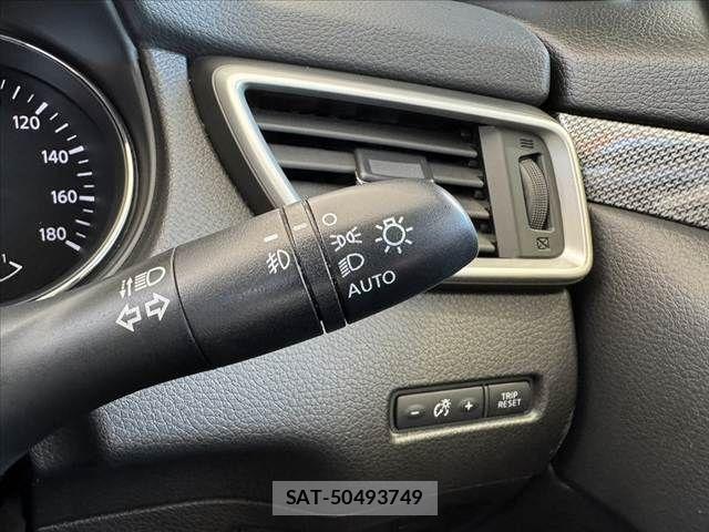 Nissan X-TRAIL 2015-10 6678870-5