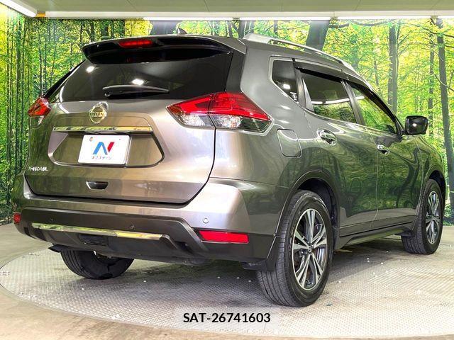 Nissan X-TRAIL 2018-08 6678869-16
