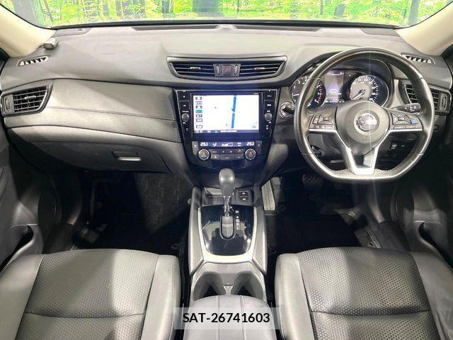Nissan X-TRAIL 2018-08 6678869-1