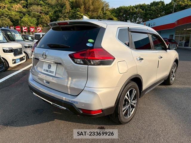 Nissan X-TRAIL 2019-03 6678867-11