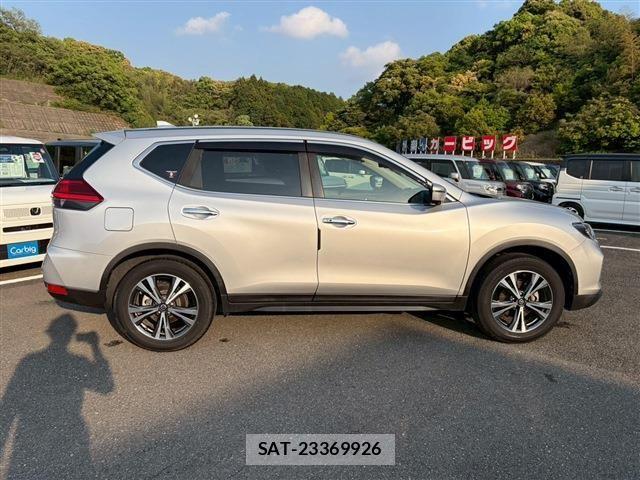 Nissan X-TRAIL 2019-03 6678867-12