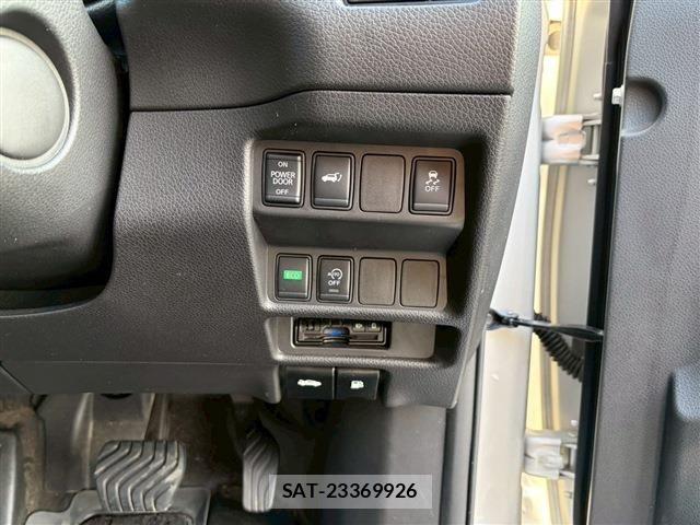 Nissan X-TRAIL 2019-03 6678867-15