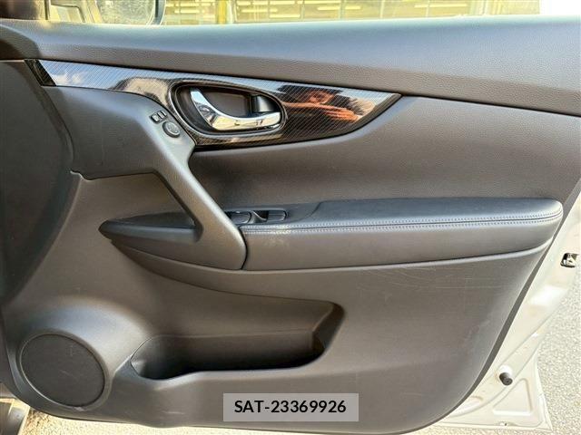 Nissan X-TRAIL 2019-03 6678867-22