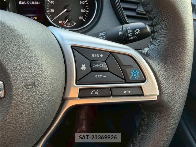 Nissan X-TRAIL 2019-03 6678867-25