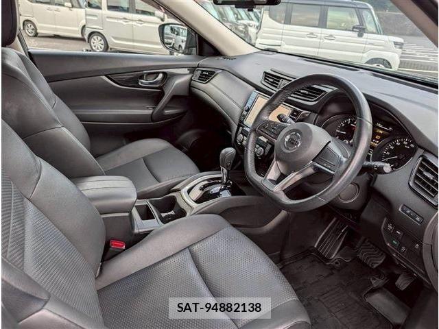 Nissan X-TRAIL 2019-05 6691356-12