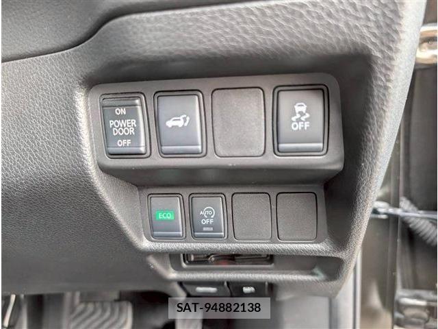 Nissan X-TRAIL 2019-05 6691356-29