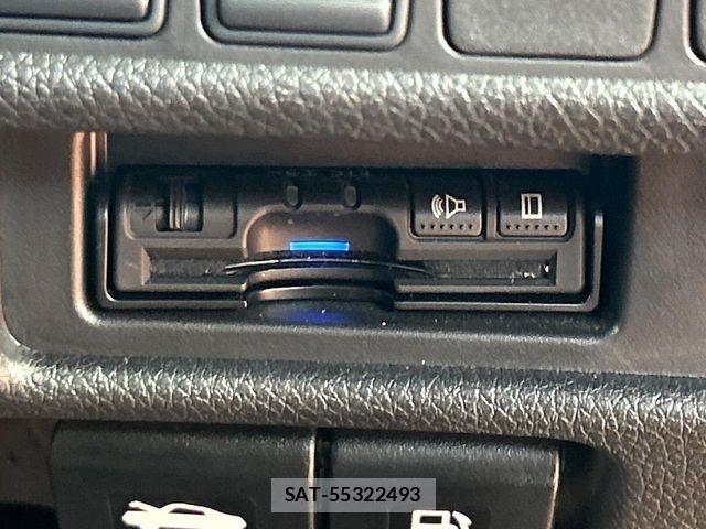 Nissan X-TRAIL 2018-05 6753997-5