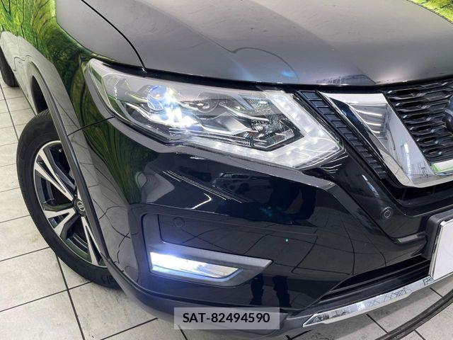 Nissan X-TRAIL 2017-11 6754004-11