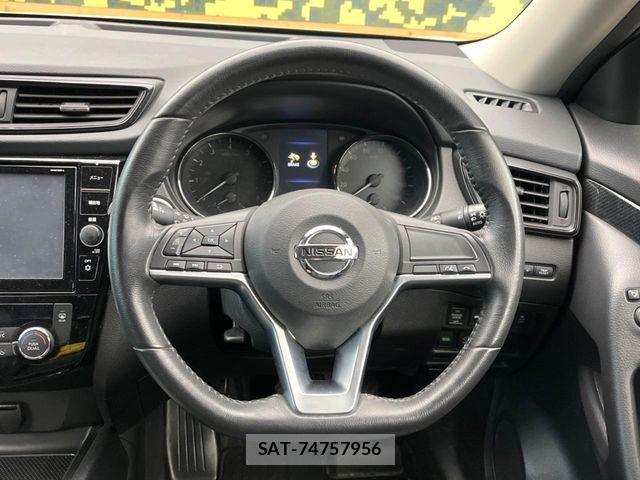 Nissan X-TRAIL 2019-07 6818147-10