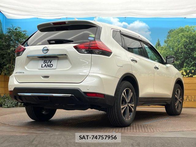 Nissan X-TRAIL 2019-07 6818147-16