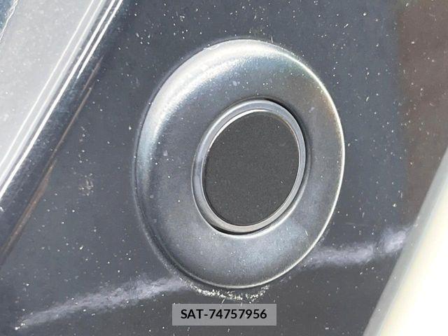 Nissan X-TRAIL 2019-07 6818147-5