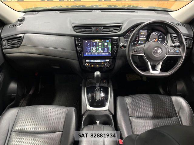 Nissan X-TRAIL 2017-07 6818152-1
