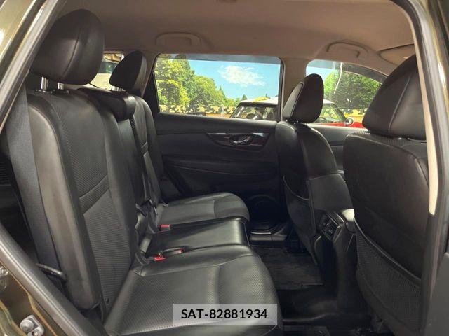 Nissan X-TRAIL 2017-07 6818152-8