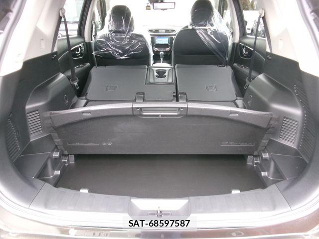 Nissan X-TRAIL 2019-11 6818149-10