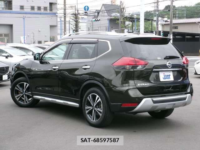 Nissan X-TRAIL 2019-11 6818149-2