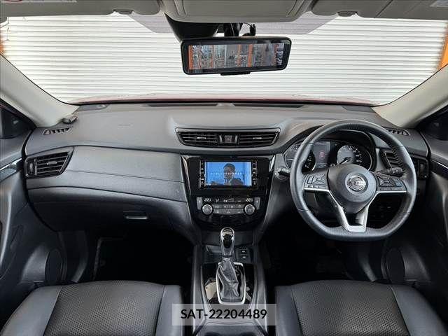 Nissan X-TRAIL 2020-12 6818150-1
