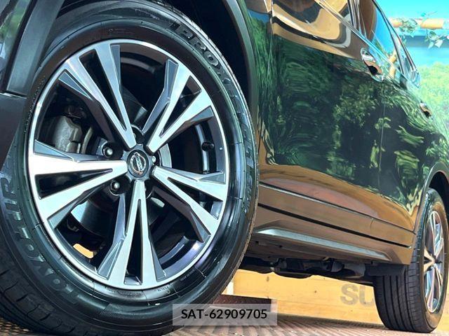 Nissan X-TRAIL 2019-05 6915802-12