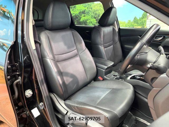 Nissan X-TRAIL 2019-05 6915802-8