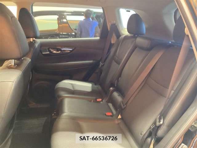 Nissan X-TRAIL 2018-03 6915815-15