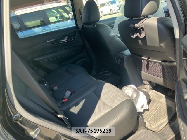 Nissan X-TRAIL 2018-05 6915816-20