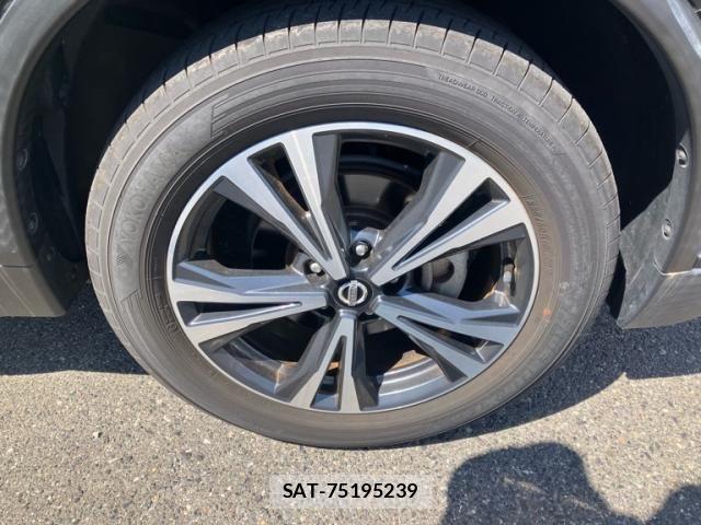 Nissan X-TRAIL 2018-05 6915816-8