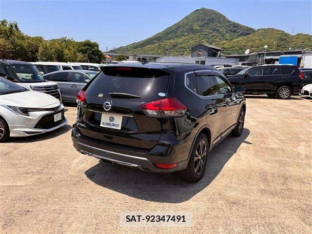 Nissan X-TRAIL 2021-07 6915807-14