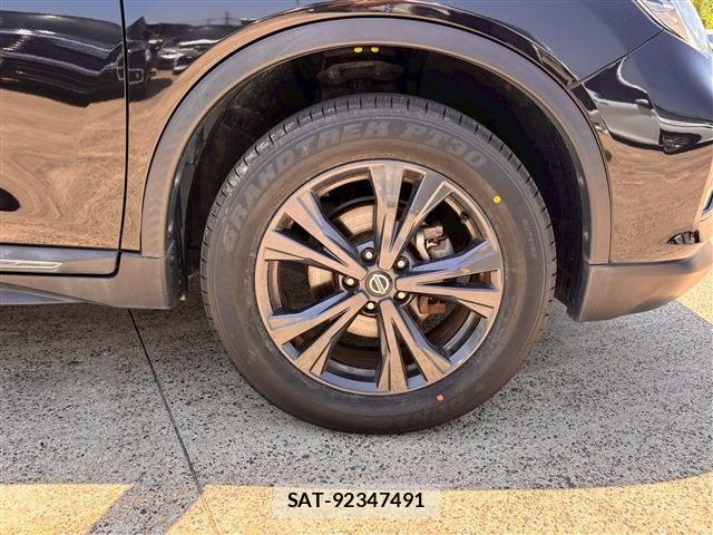 Nissan X-TRAIL 2021-07 6915807-16