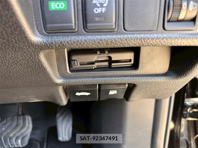 Nissan X-TRAIL 2021-07 6915807-24