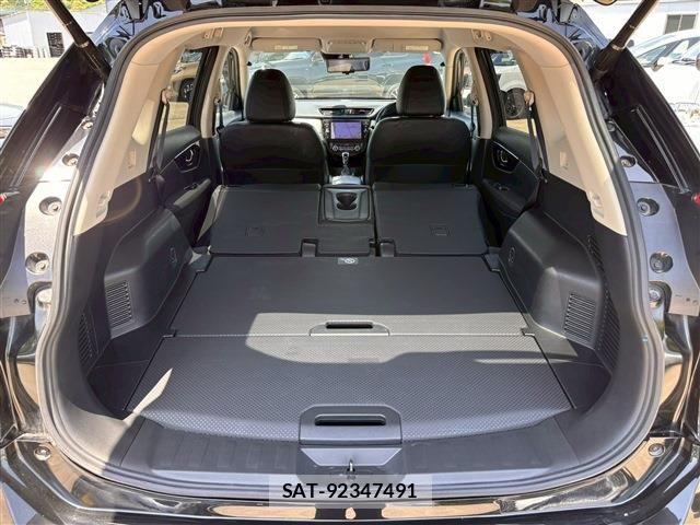 Nissan X-TRAIL 2021-07 6915807-7