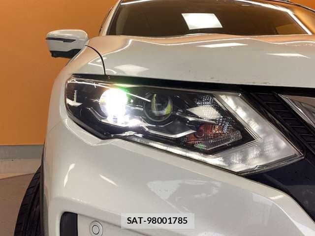Nissan X-TRAIL 2017-09 6915806-12