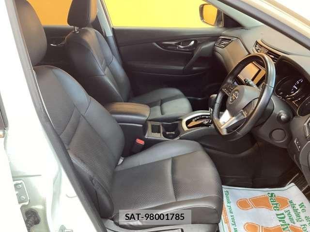 Nissan X-TRAIL 2017-09 6915806-16