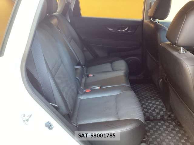 Nissan X-TRAIL 2017-09 6915806-17