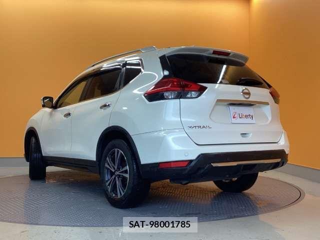 Nissan X-TRAIL 2017-09 6915806-6