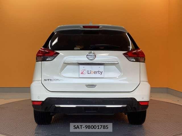 Nissan X-TRAIL 2017-09 6915806-7