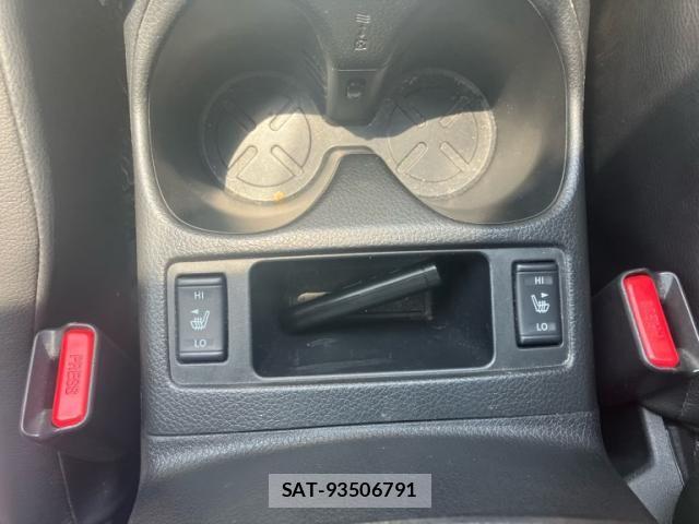 Nissan X-TRAIL 2015-09 6999291-12