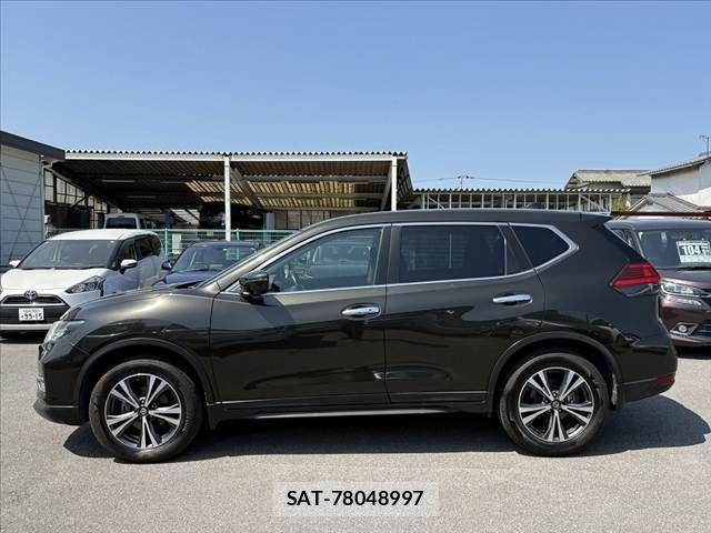Nissan X-TRAIL 2017-06 6999285-11