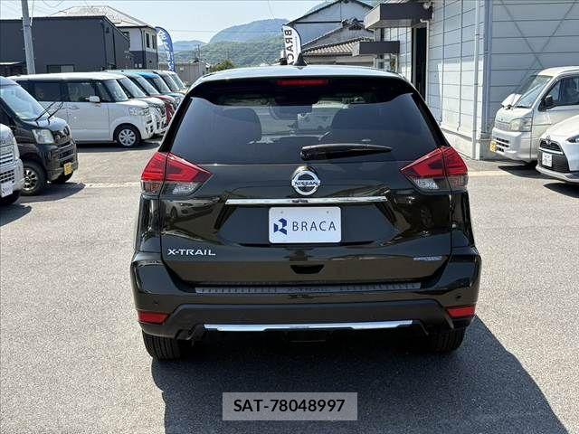 Nissan X-TRAIL 2017-06 6999285-13